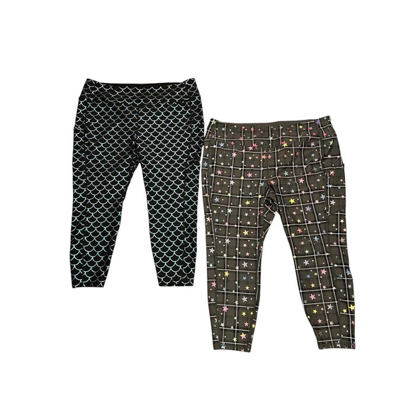 TORRID ACTIVE Lot Of 2 High Waist Cropped Athletic Leggings Stars Holographic 4X - Picture 2 of 7